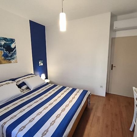 Tihana-Ground Floor With Large Terrace Makarska Extérieur photo