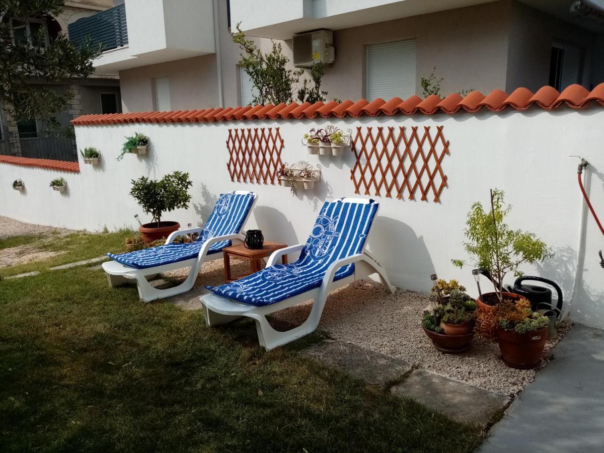 Tihana-Ground Floor With Large Terrace Makarska Extérieur photo
