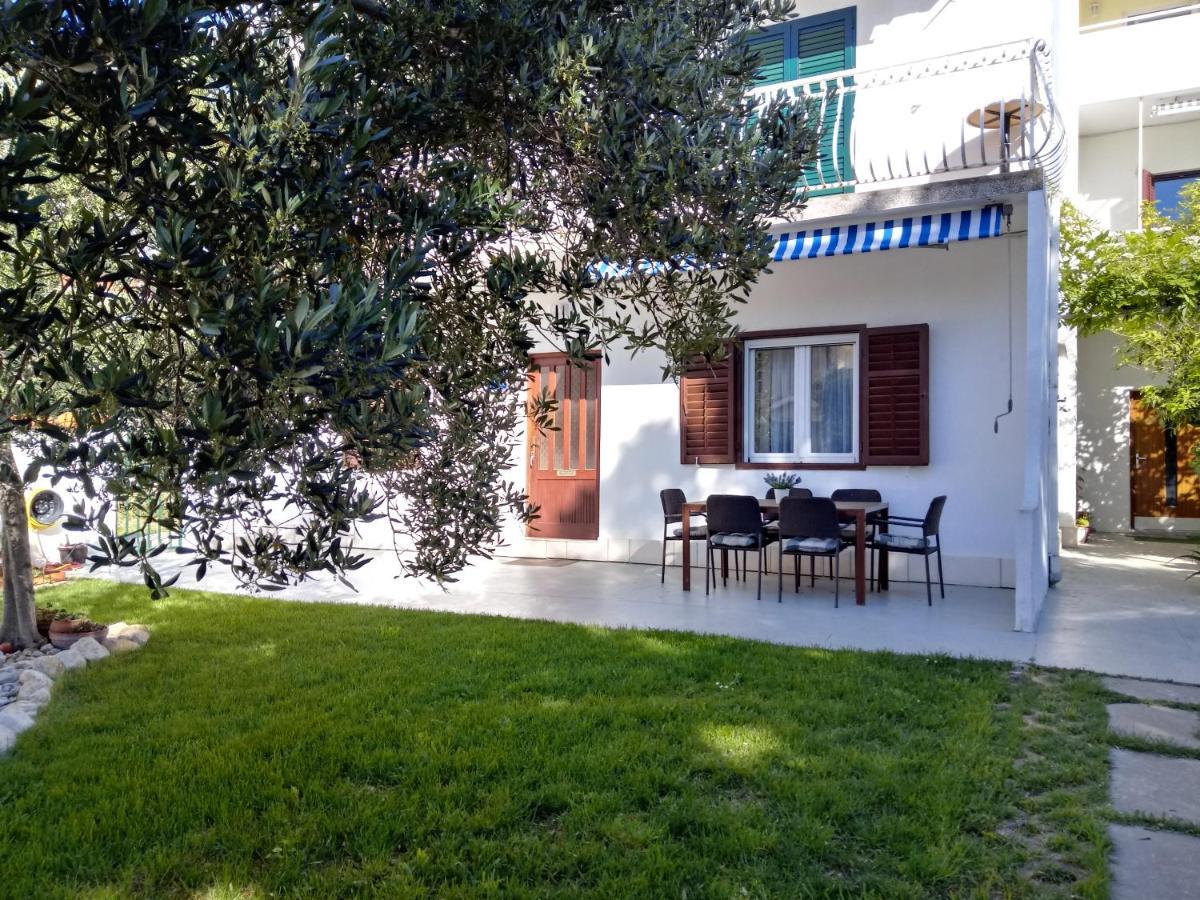 Tihana-Ground Floor With Large Terrace Makarska Extérieur photo
